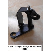 Gear Change Linkage Bracket on Bulkhead RHD